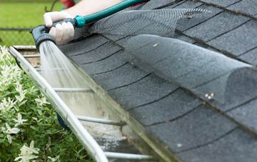 Bressingham Common gutter cleaning costs